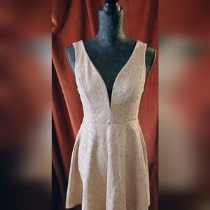 Elegant Cream Sleeveless Dress